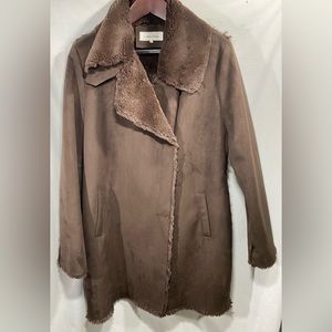 Calvin Klein Women’s Faux Fur Coat, Size L.